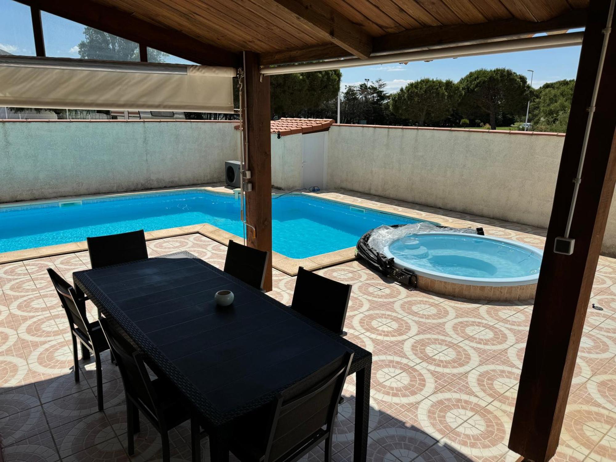 Villa La Lagune Piscine Et Spa Prives 8 Couchages Parking Prive Et Borne De Recharge Electrique Le Barcarès Quarto foto